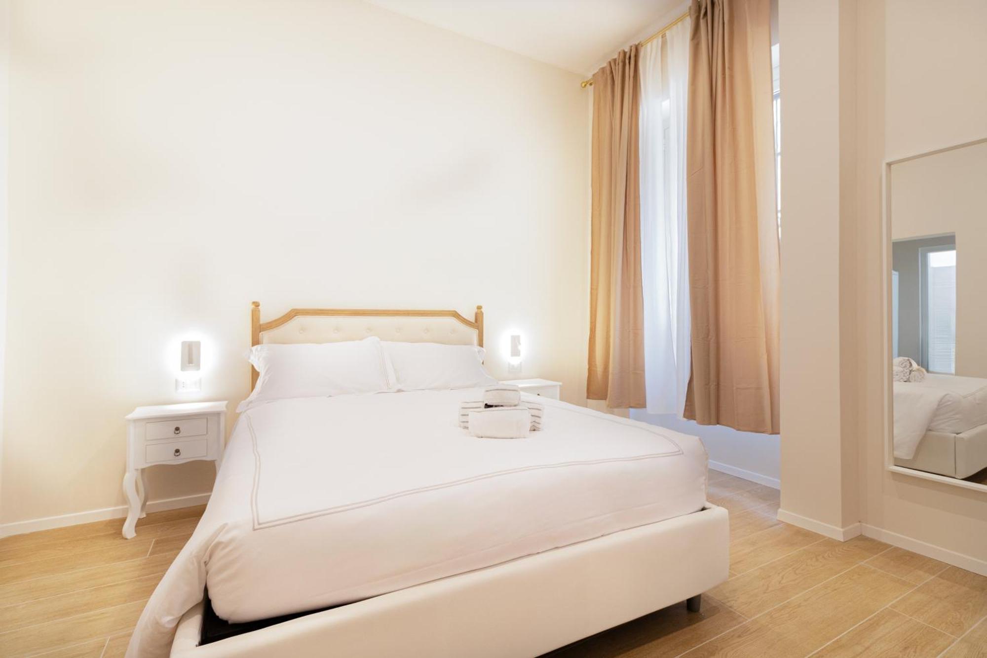 Charme & Chic Nazionale Hotel Rome Exterior photo